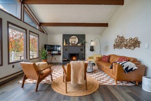 Living area - Modern Poconos Retreat: Heated Gazebo & Work-Space (Long Pond)