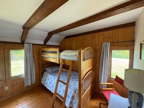 4 bedrooms, iron/ironing board, free WiFi, bed sheets - 4 BR Mansion Beach Bungalow (New Shoreham)