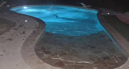 Charming Provencal VILLA with large swimming pool in absolute calm in Saint-Zacharie