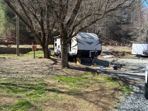 Property grounds - Riverfront Camper -sleeps 4 in charming Todd, NC. Perfect for fishing and tubing (Todd)