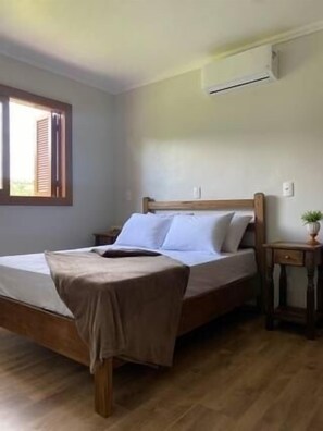 2 dormitorios, tabla de planchar con plancha, wifi gratis y ropa de cama