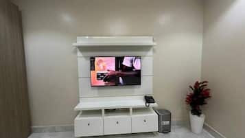 Appartement Deluxe, balcon, vue ville | Intérieur