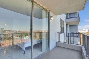 Property grounds - Cozy Miami Gardens Studio King Bed & Tub - 712 (Miami)