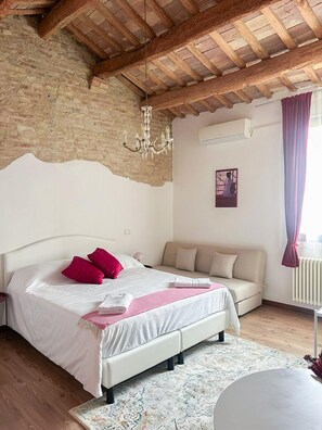 Comfort Triple Room - Residenza Toscanini (Ravenna)