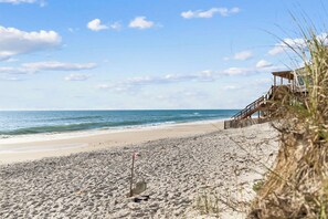 Beach - Newly Listed Duplex Unit with a Pool, Grill and Arcade, Shared with Duplex 1 (Port St. Joe)