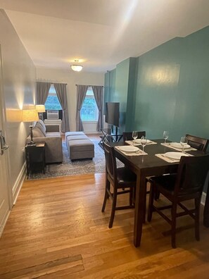 Dining - Walk to HWS, Downtown & Seneca Lake - Chic Stylish Flat (Geneva)