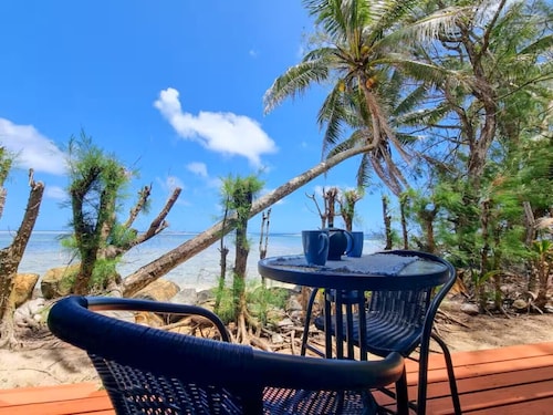 Toreaiva Beachfront Studios