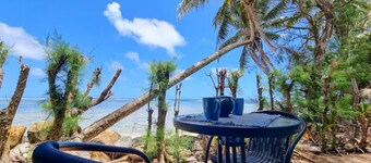 Toreaiva Beachfront Studios