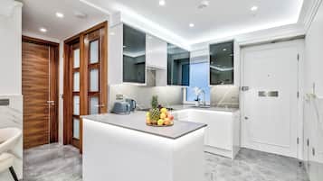 Luxury Apartment | Private kitchen