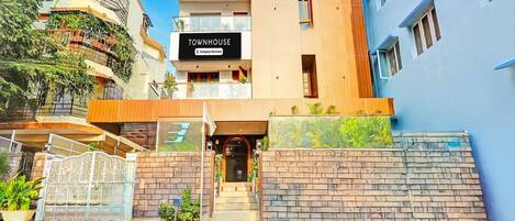 House | Exterior