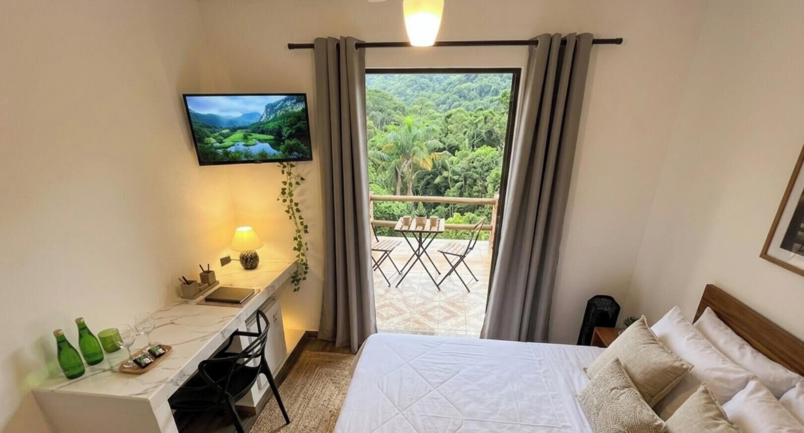 Suíte superior, vista para a montanha