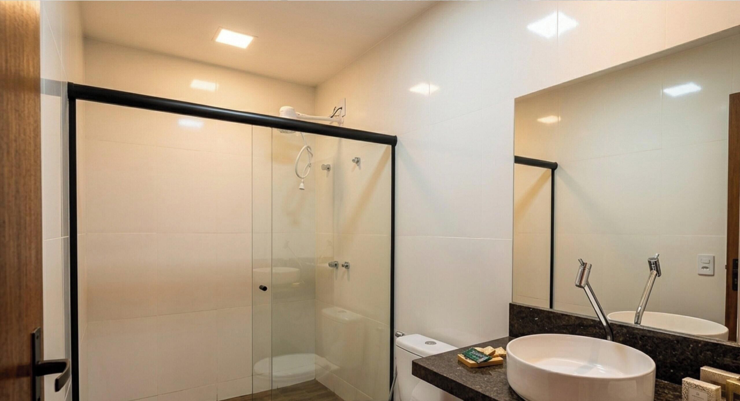 Romantic Suite | Bathroom