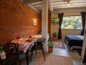 Family Cabin | Laptop workspace, WiFi (free) - Casa da Mata (São Lourenço)