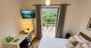 Suite | Laptop workspace, free WiFi - Casa da Mata (São Lourenço)