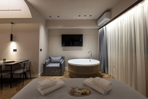1 chambre, coffres-forts dans les chambres, bureau