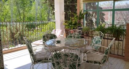 Casa Bravo: Holiday Home in Beas de Segura for Short Stays