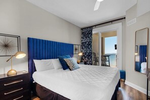 Iron/ironing board, free WiFi, bed sheets - Sunny Beach Retreat with Private Balcony (Panama City Beach)