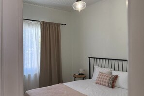 2 slaapkamers, een strijkplank/strijkijzer, wifi, beddengoed