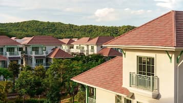 Deluxe Villa, City View | Exterior