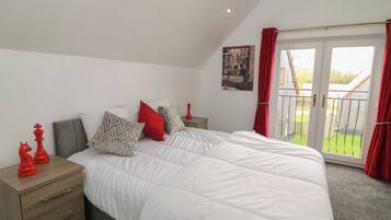3 bedrooms, individually decorated, individually furnished, free WiFi