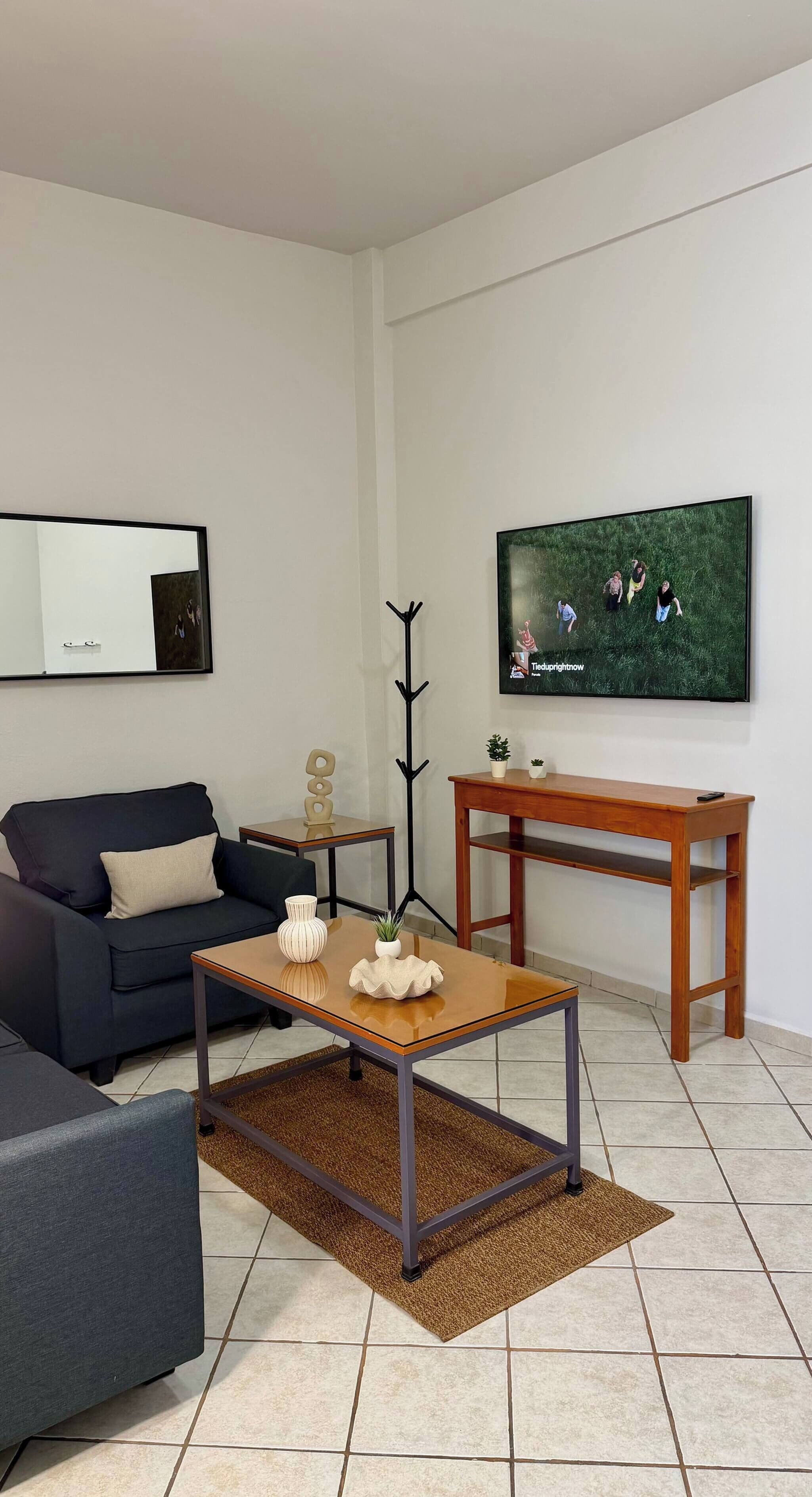 Apartment, 1 Bedroom | Living room