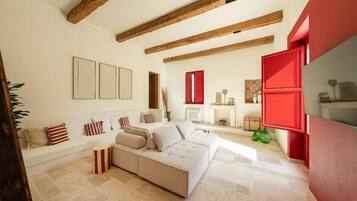 ๋น๋ผ, ํํฐ์ค, ์ ์ ์ ๋ง | ๊ฑฐ์ค ๊ณต๊ฐ