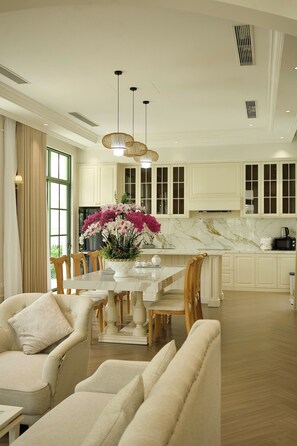 Luksus-villa - byudsigt | Interiør