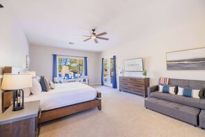 8 bedrooms, iron/ironing board, travel cot, WiFi - HÓZHÓ Cholla: Pool Slide & Swim-Up Bar (Scottsdale)