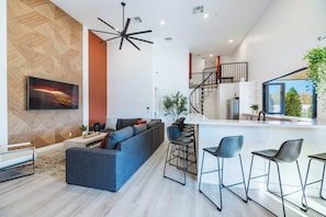 TV, fireplace, stereo, offices - HÓZHÓ Desert Palms | Pool | Water Slide | Theatre (Scottsdale)