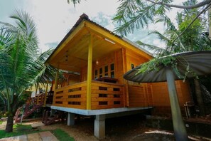 Deluxe-Doppelzimmer, Balkon, Poolblick | Außenbereich