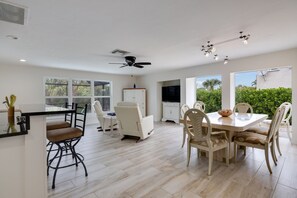 Dining - Welcome to Three Olives with Private Pool & Beach Access! (Sanibel)