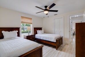 3 bedrooms, iron/ironing board, WiFi, bed sheets - Welcome to Three Olives with Private Pool & Beach Access! (Sanibel)