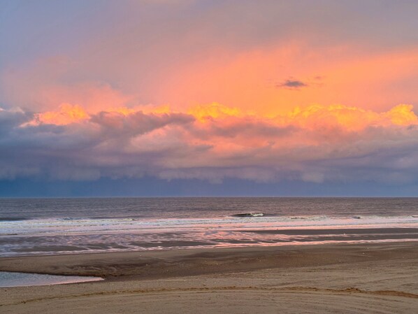 Beach - 54 George Street (Mablethorpe)