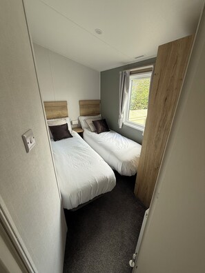 3 habitaciones, wifi gratis, ropa de cama y acceso para silla de ruedas 