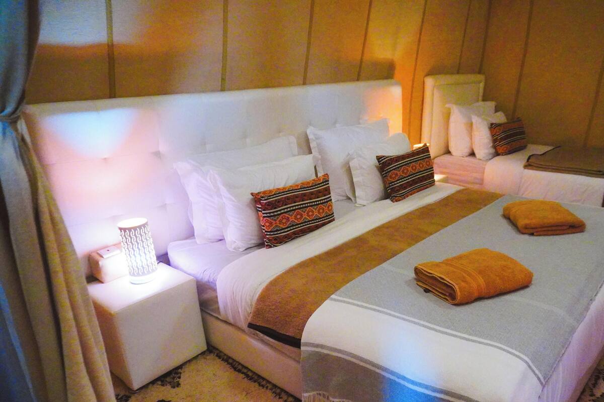 Chambre Triple Deluxe, vue sur le désert