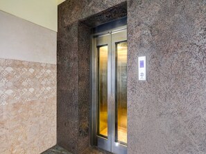 House | Interior - Hotel O Tiruvallur Bus Terminal (Thiruvallur)