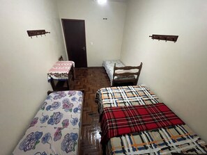 Basic Single Room - Cid Marcos (Patos de Minas)