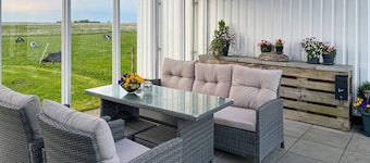 Nice home in Lemvig with WiFi