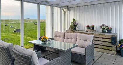 Nice home in Lemvig with WiFi