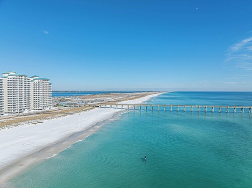 Ortega House Family Friendly Only 5 Min to Beach!