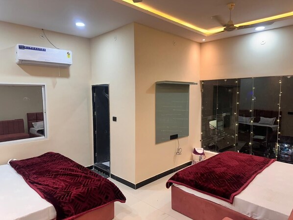 Room - Hotel shrim nx (Ujjain)