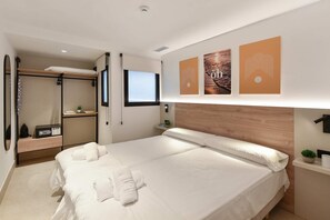 1 bedroom, iron/ironing board - 1 bedroom penthouse apartment (Las Palmas de Gran Canaria)