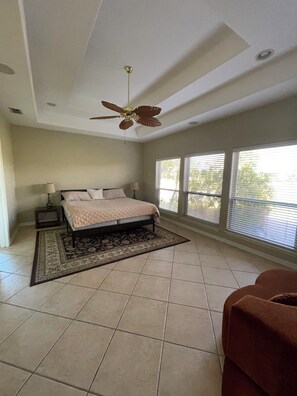 WiFi, bed sheets - Waterfront Oasis w/ Pool, Hot Tub, Golf Course + South Padre Island (Laguna Vista)