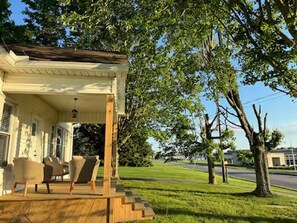 Terrace/patio - Cozy Lake Time Retreat (Jamestown)