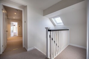 Interior - Marina View (Windermere)