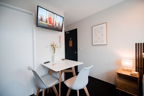 Interior - City Studio with Parking and Views (Auckland Central)