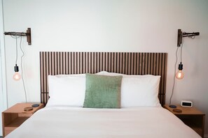 Iron/ironing board, WiFi, bed sheets - Princes Wharf Harbour View Studio (Auckland Central)