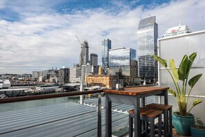 Outdoor dining - Princes Wharf Penthouse (Auckland Central)