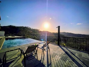 Piscina a l'aire lliure 
