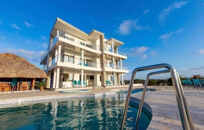 米拉多尔迪拜酒店